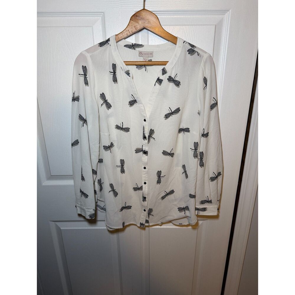 CB Established 1962 Women’s 1X Ivory Dragonfly Button Front Blouse Top